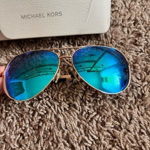 Michael Kors Aviator Sunglassrs